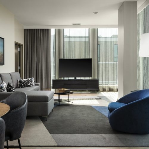 Highland_suite_living_room-scaled