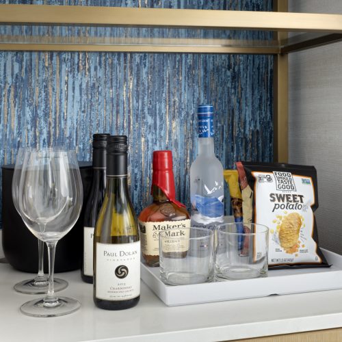 DALCUQQ_Room_807_King_Premium_Amenities_3184-scaled
