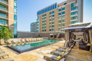 Outdoor infinity pool at The Highland Dallas hotel